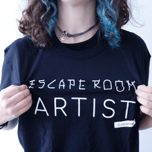 Cargar imagen en el visor de la galería, Escape Room Artist - Camiseta
